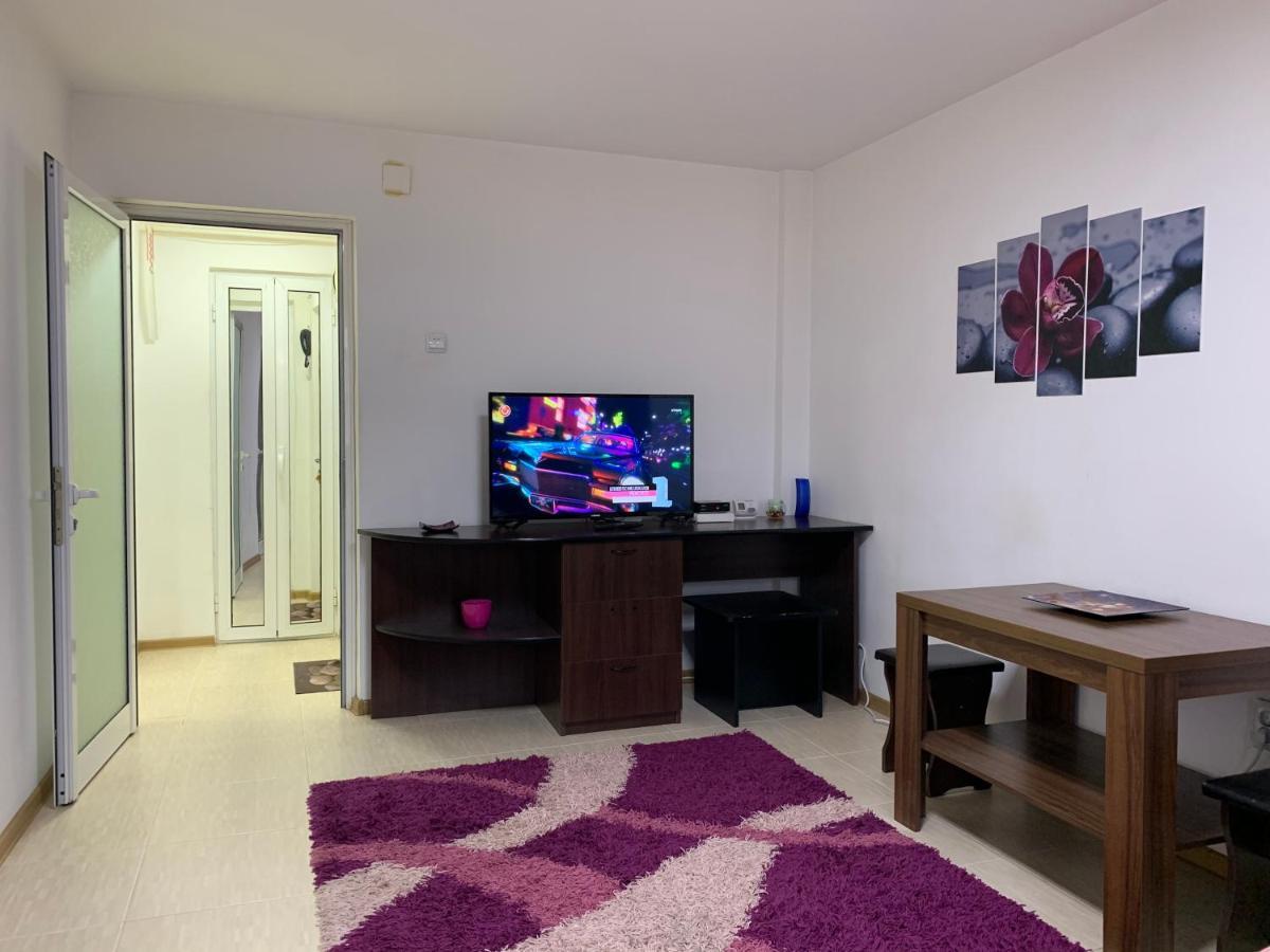 Eli Apartment Галац Екстер'єр фото