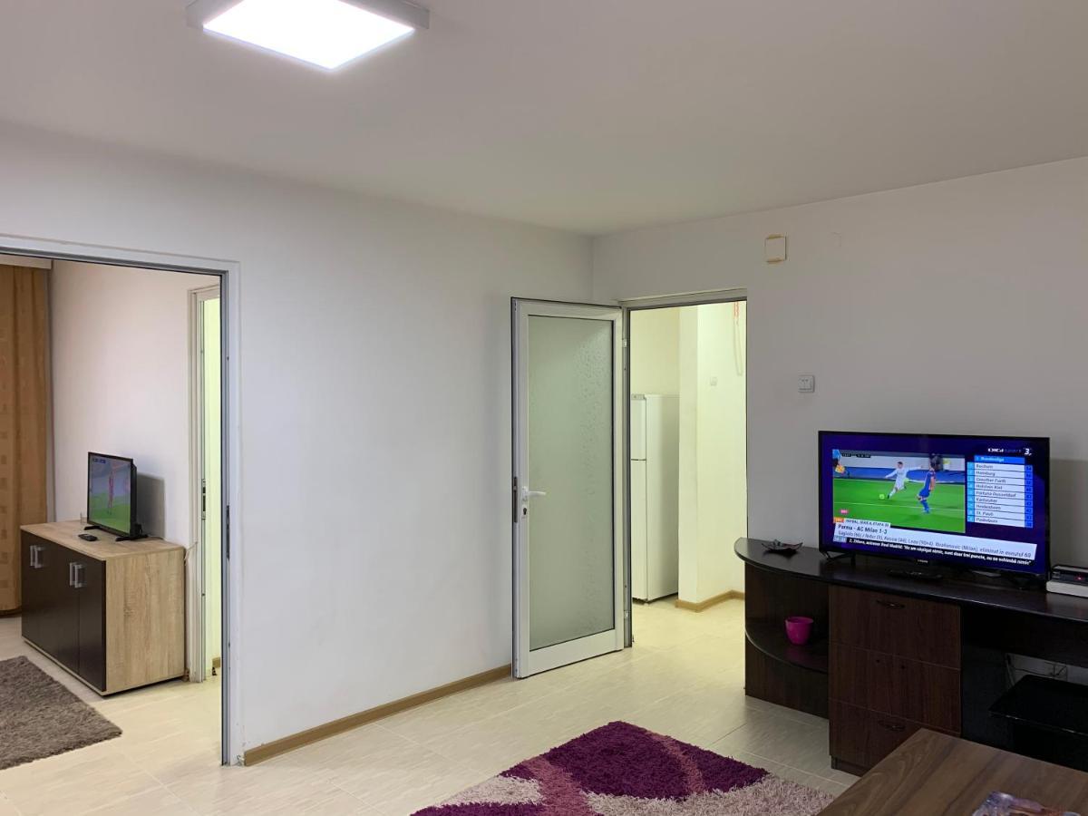 Eli Apartment Галац Екстер'єр фото