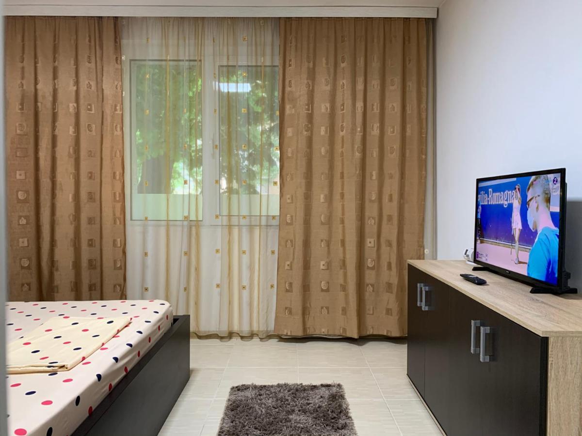 Eli Apartment Галац Екстер'єр фото