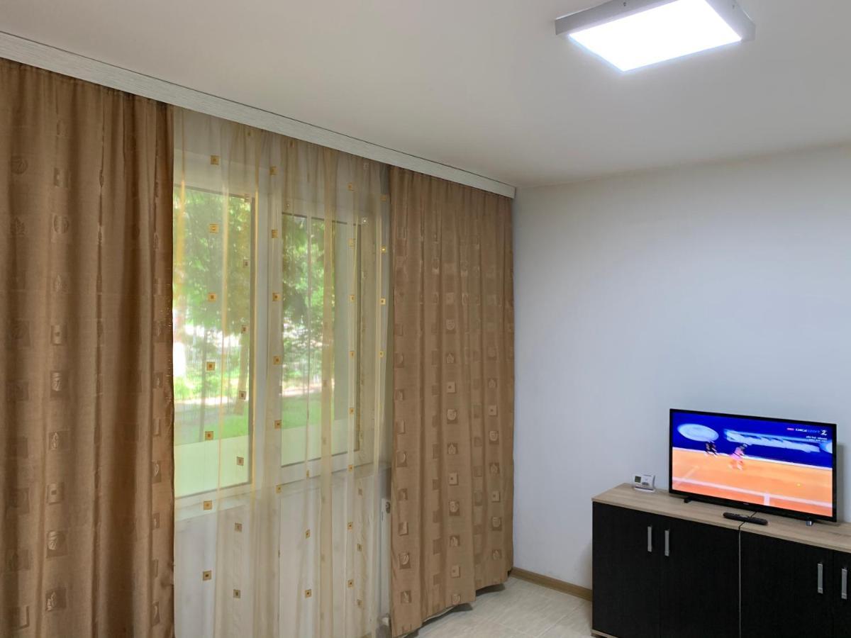 Eli Apartment Галац Екстер'єр фото