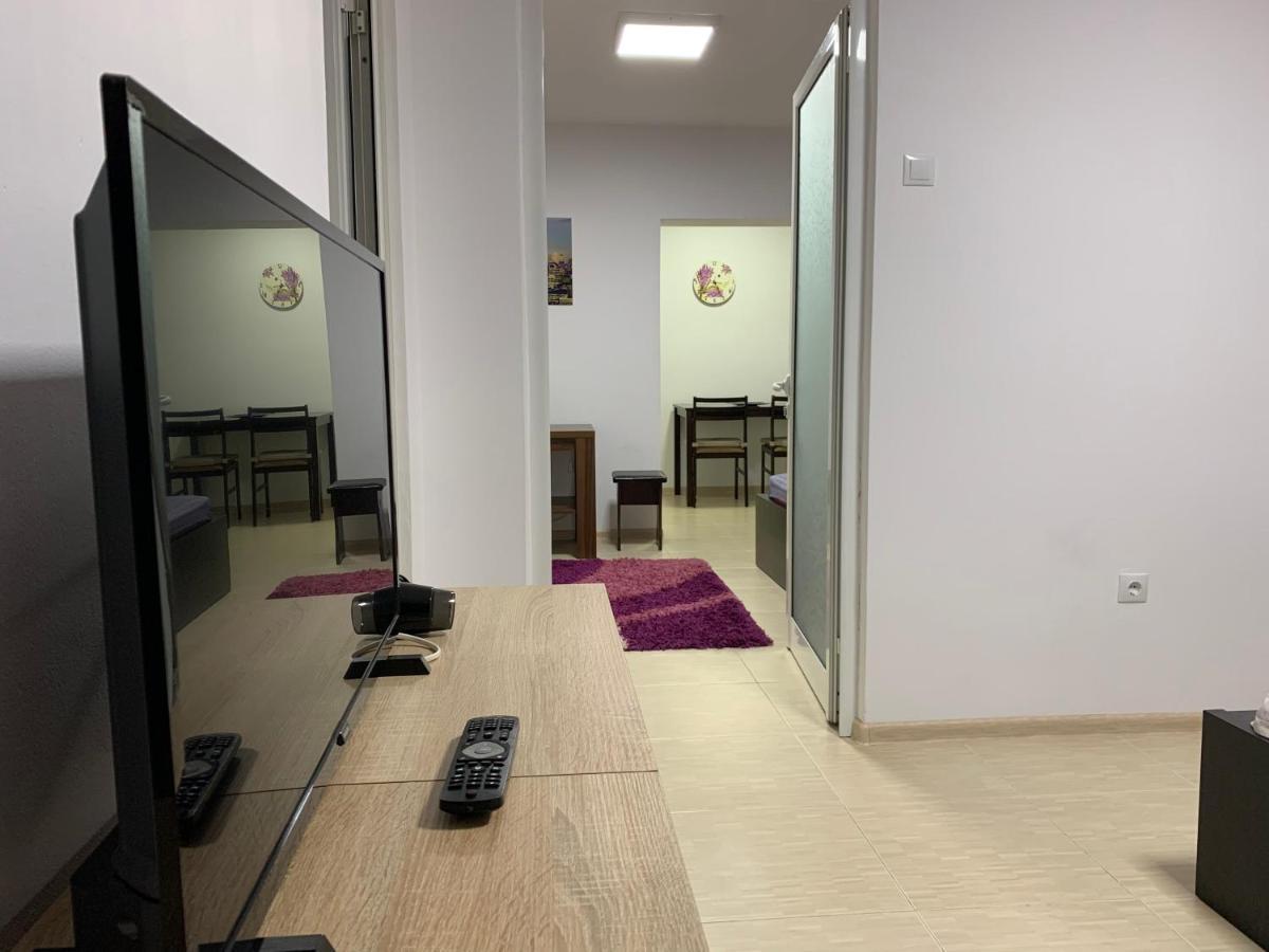 Eli Apartment Галац Екстер'єр фото