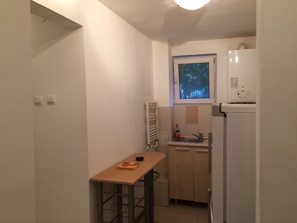 Eli Apartment Галац Екстер'єр фото