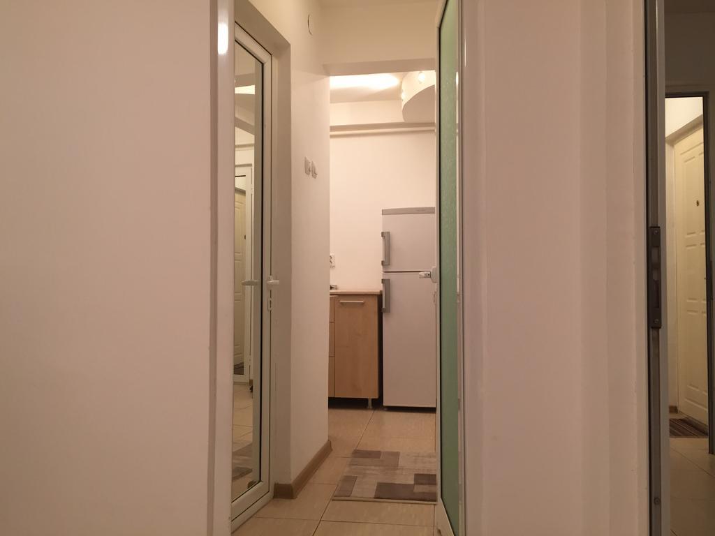Eli Apartment Галац Екстер'єр фото